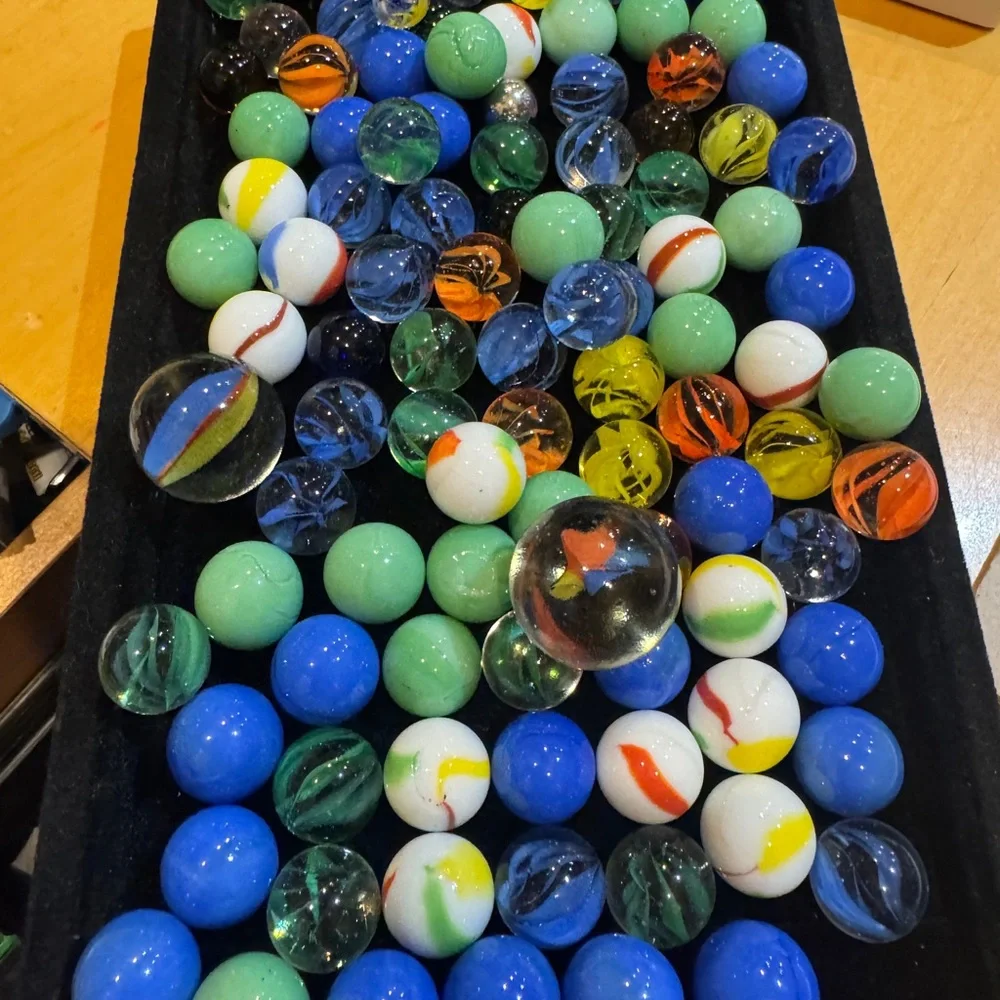 Over 100 Colorful Glass Marbles Collection‎ 1.4 pounds